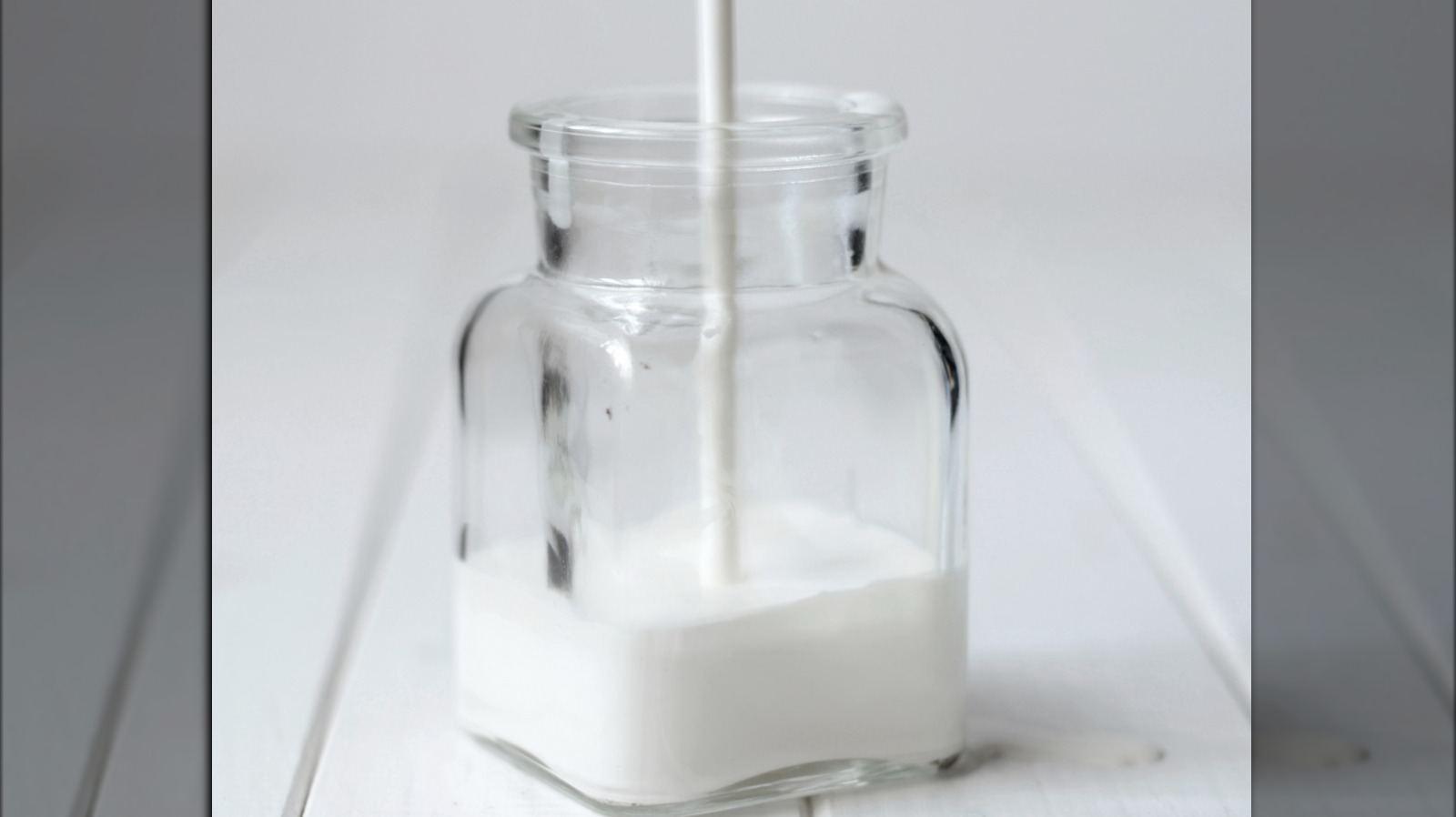 Whipping Cream Vs Heavy Cream What S The Difference