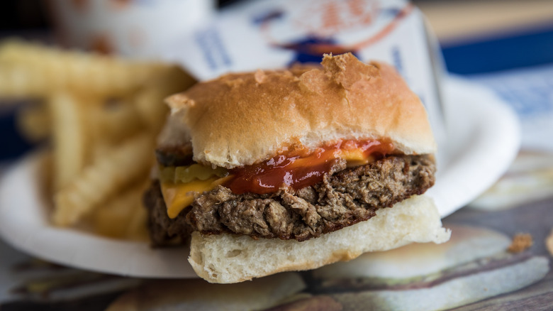 white castle slider