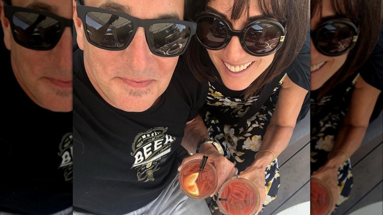 Sam and Kelly Zien selfie with drinks