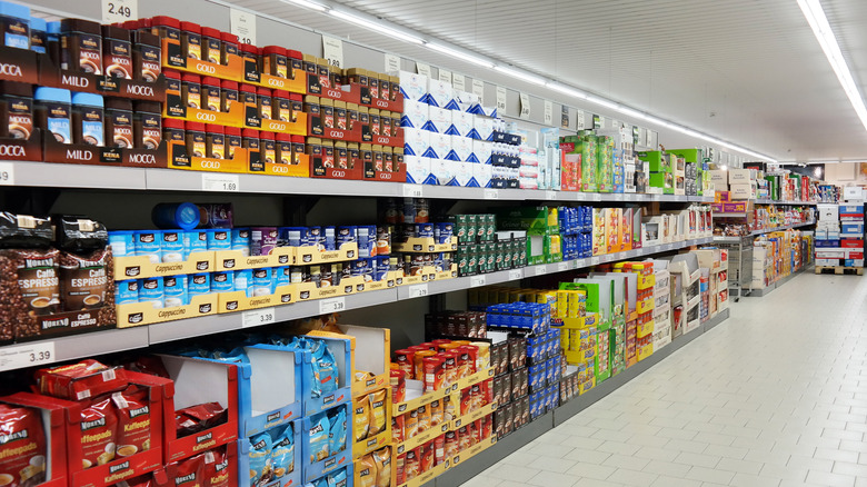Aldi coffee aisle