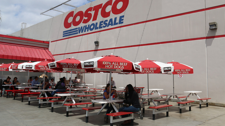 Outdoor Costco food court