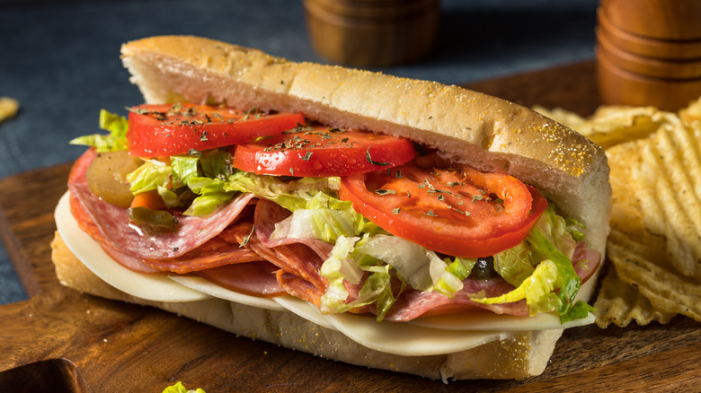 Italian grinder sub