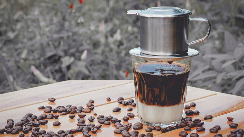 brewing Vietnamese coffee with beans