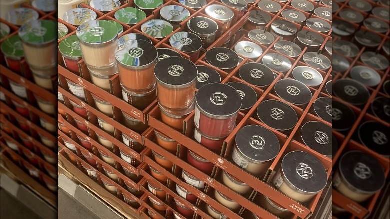 The candles sold by Aldi