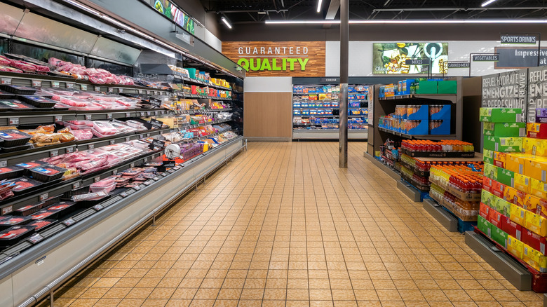 empty Aldi aisle and meat section