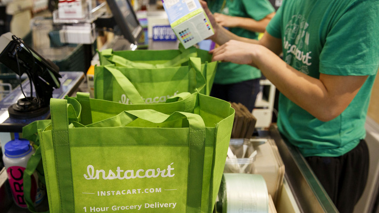Grocery shopper