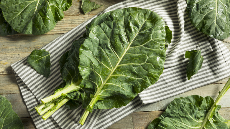 Raw collard greens