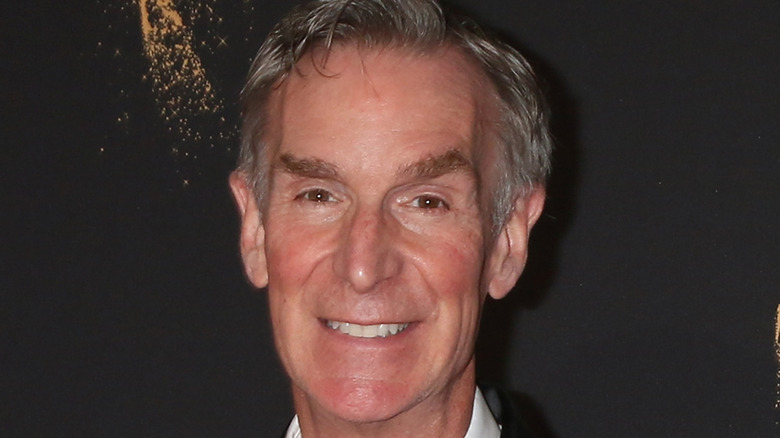 Bill Nye headshot