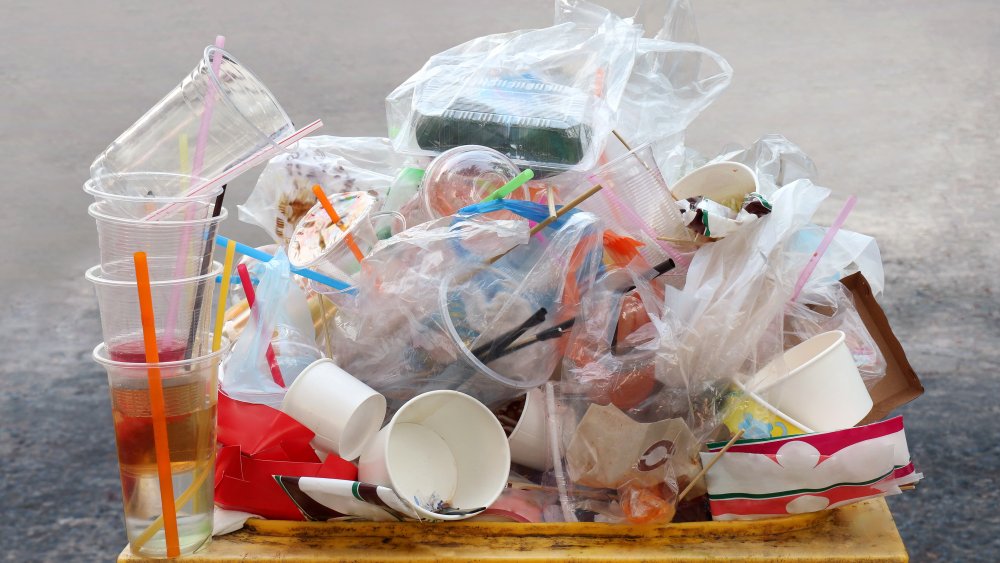 Plastic containers
