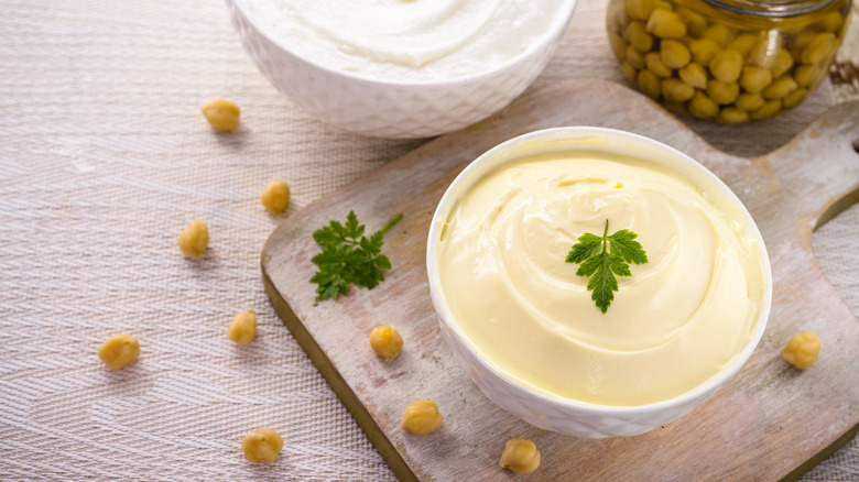 Homemade vegan mayonnaise