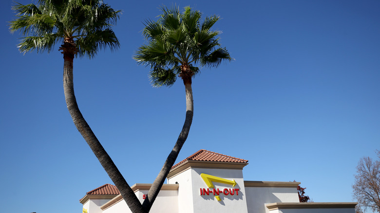 In-N-Out's crossed trees