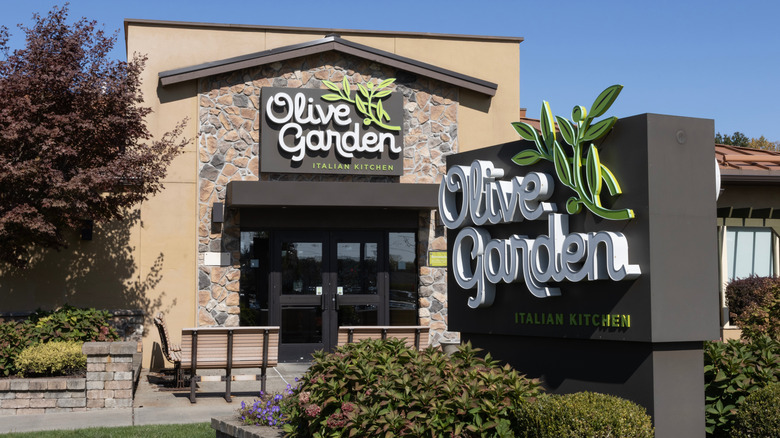 Olive Garden exterior