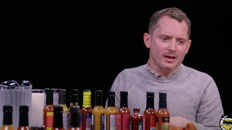 Elijah Wood on Hot Ones 