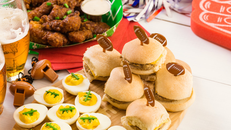 football game finger food