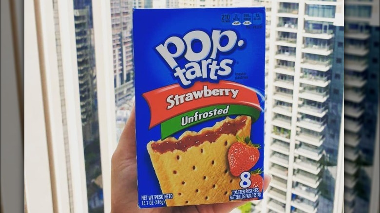 Box of unfrosted Pop-Tarts