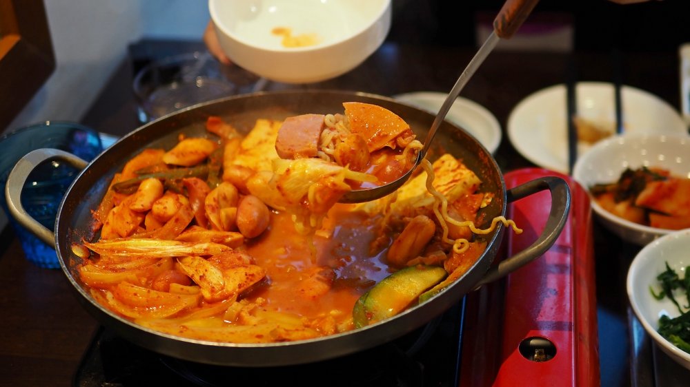 Korean dish with instant noodles