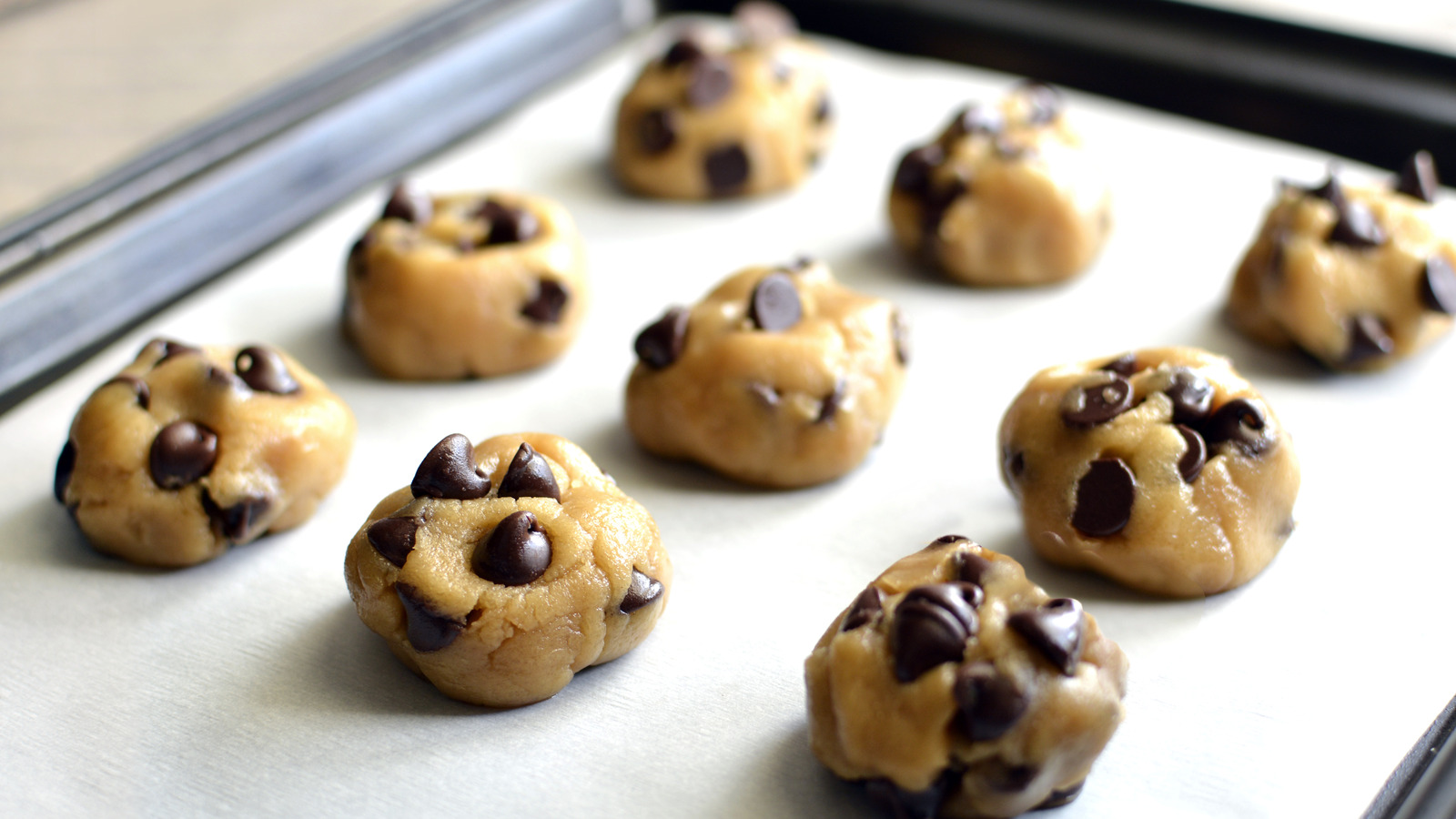 Why It Might Be Dangerous To Put Parchment Paper Under Your Broiler