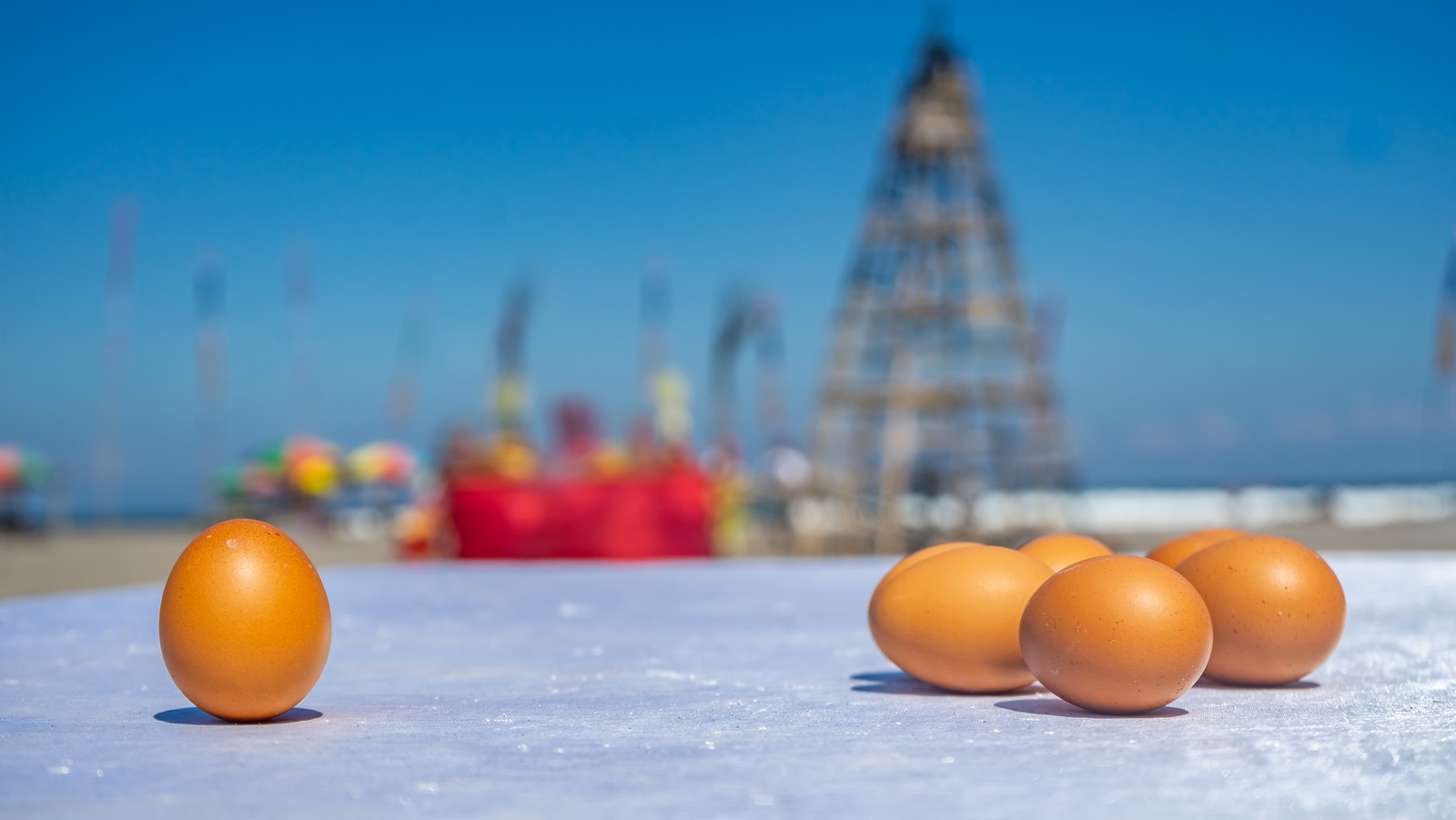 Why It's Good Luck To Balance Eggs At Hong Kong's Dragon Boat Festival