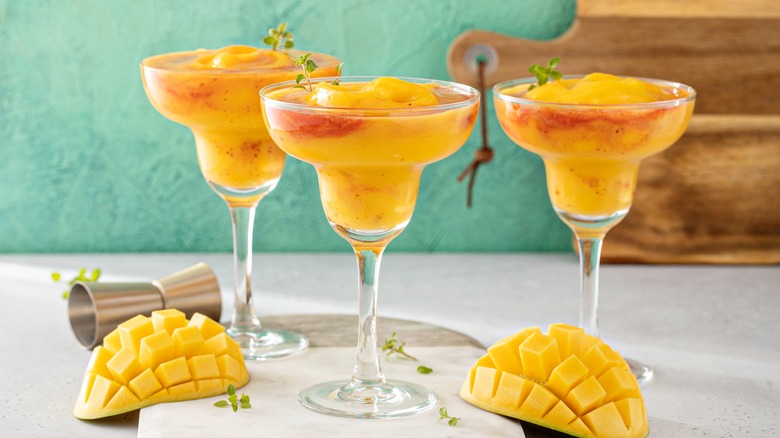 frozen mango margarita