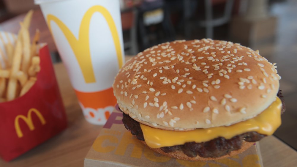 Review: McDonald's - Cheeseburger  Brand Eating. Your Daily Fast