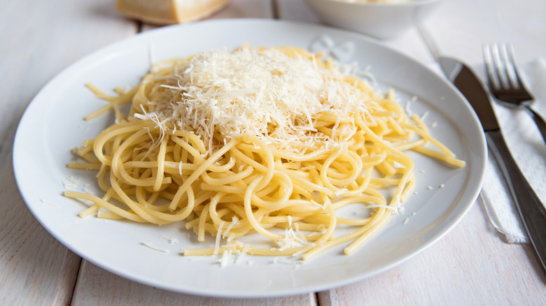 spaghetti with parmesan