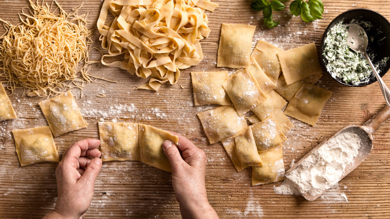 making fresh pasta 