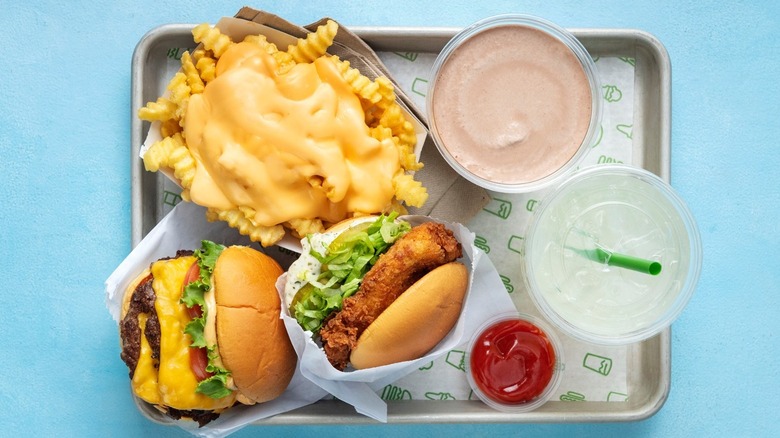 tray of Shake Shack food