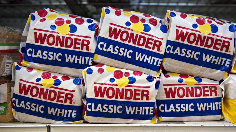 Wonder Bread on shelf