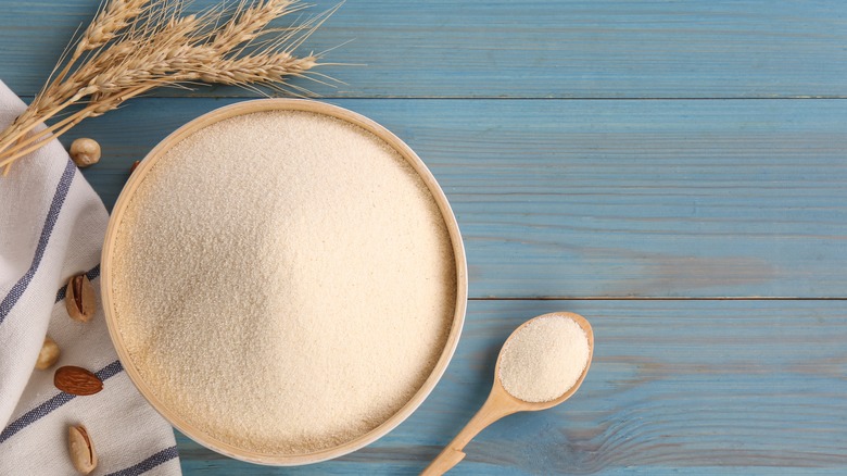 Bowl of uncooked semolina flour