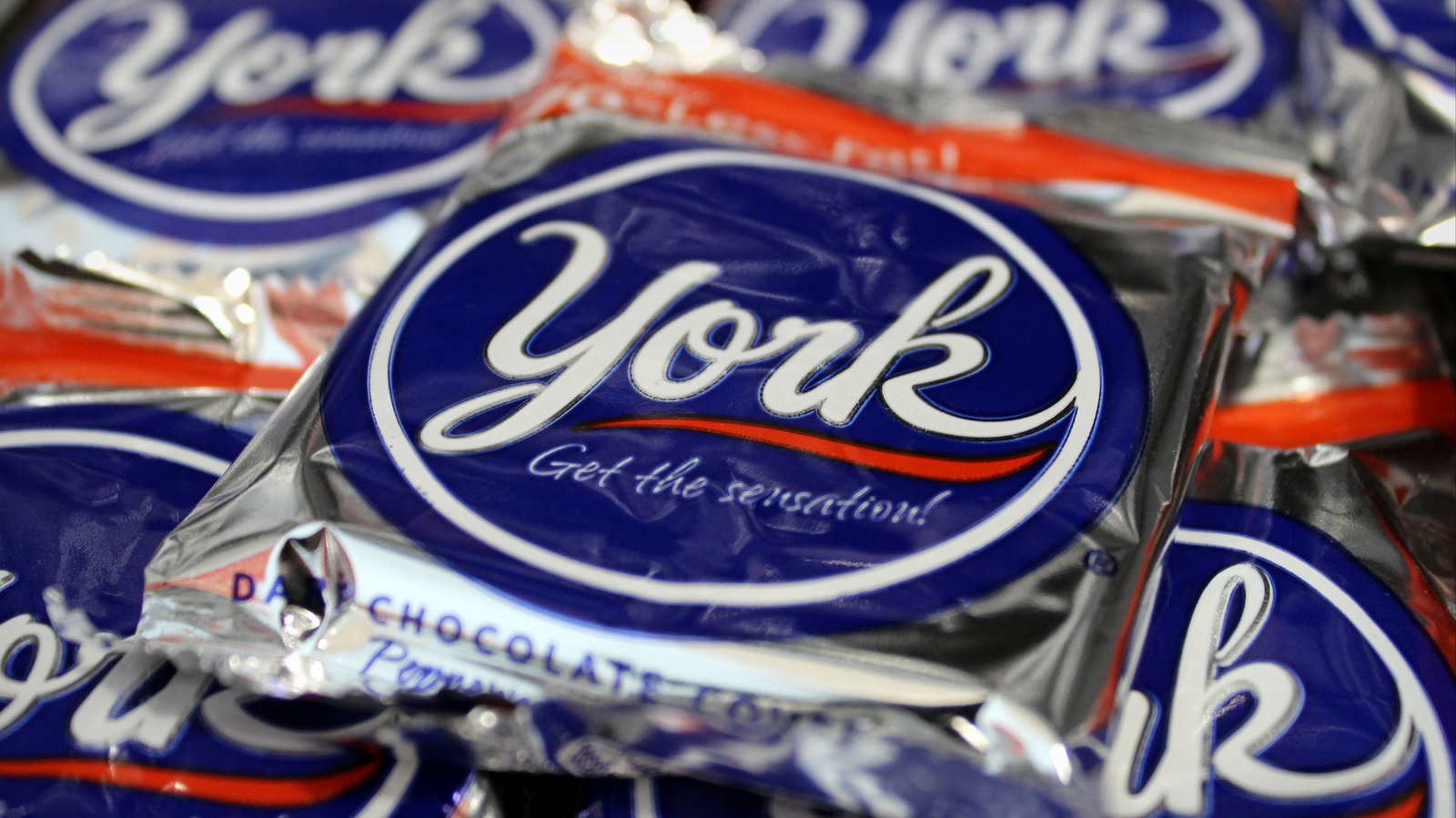 York Peppermint Pattie Cocoa - Shop Cocoa at H-E-B, image size:1600x899