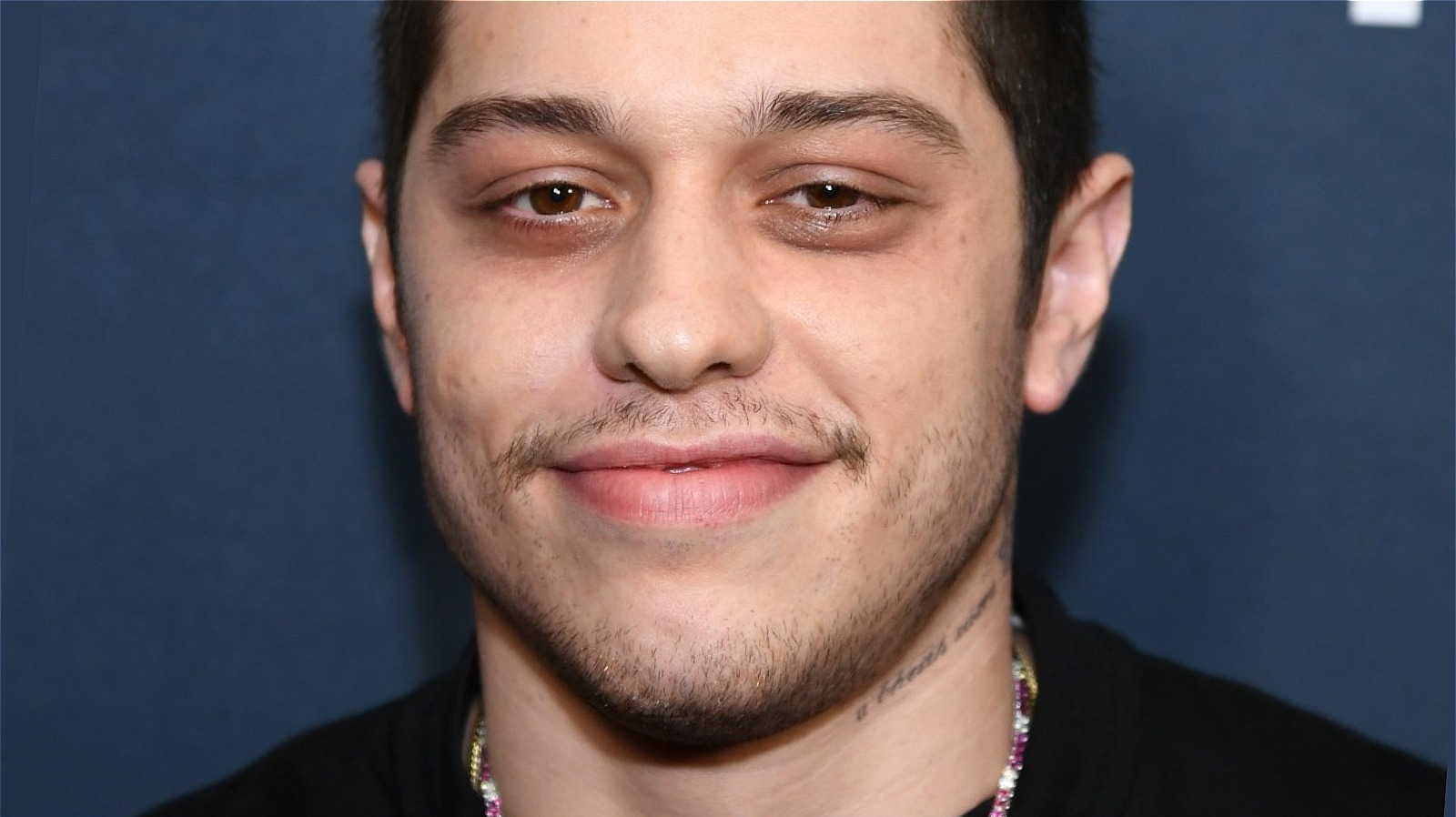 2023 Pete Davidson Apologizes on Behalf of Taco Bell for Going