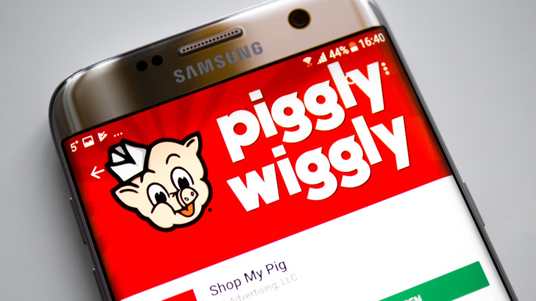 Piggly Wiggly app on phone