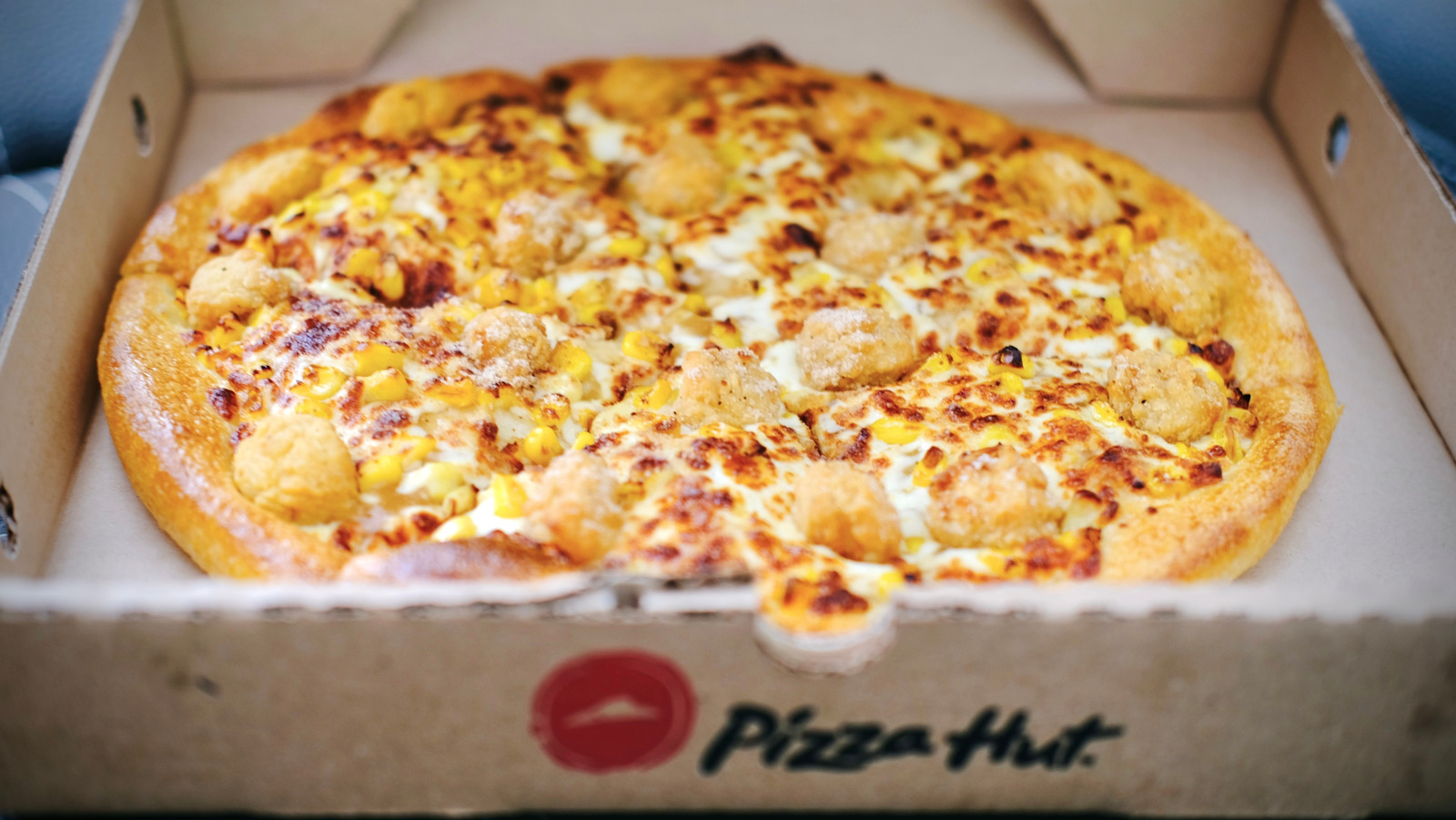 Why Pizza Hut Has Had A Difficult Time Keeping Up With Competitors