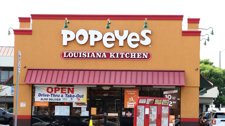 Popeyes storefront