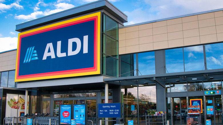 Aldi store