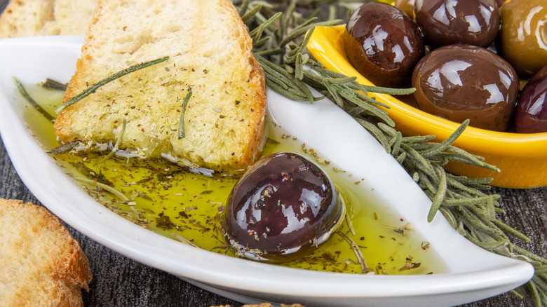 olive oil, bread, and olives