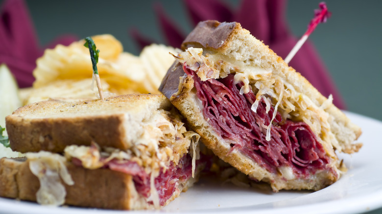 reuben sandwich on a plate