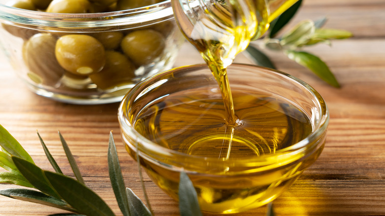 Drizzling olive oil