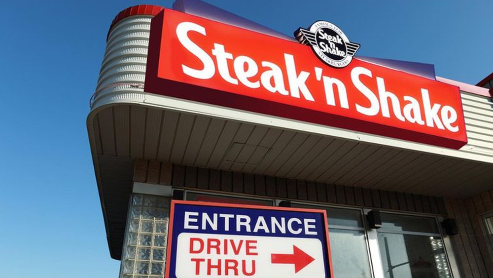 Steak 'n Shake building