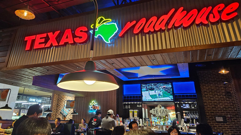 How Texas Roadhouse Draft Beer Stands Out