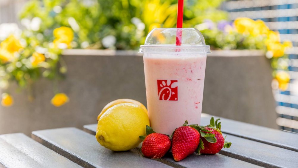 Chik-fil-A frosted strawberry lemonade