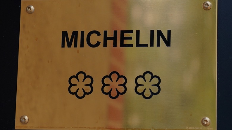 Michelin 3-star plaque