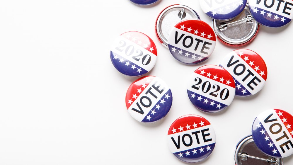 Vote and 2020 buttons