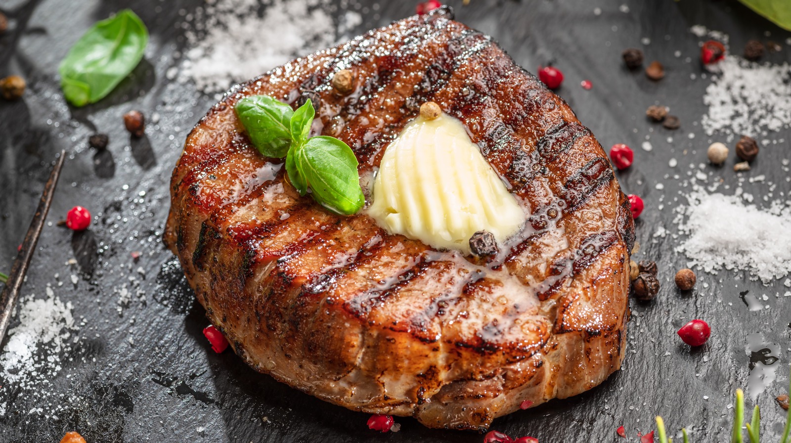 <a href="https://www.mashed.com/1817627/when-to-properly-butter-steaks/" target="_blank">Why The Timing Of Adding Butter To Steak Changes Everything</a>