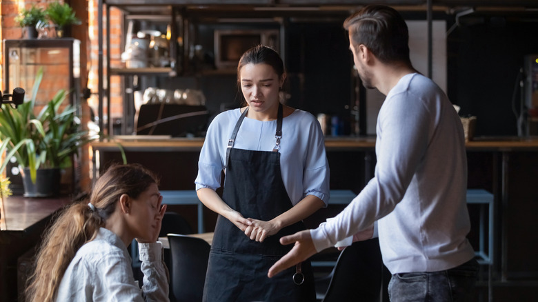 Couple complaining at a restaurant