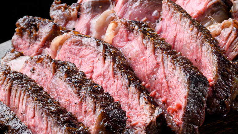 Cooked slices of steak