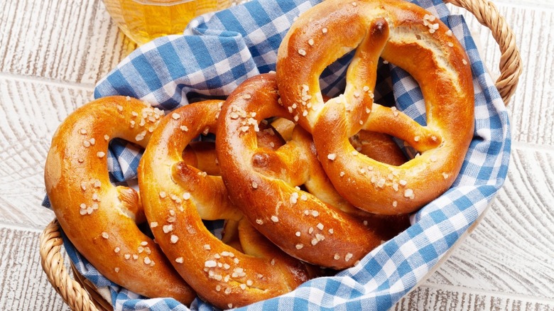 Soft pretzel with salts in basket