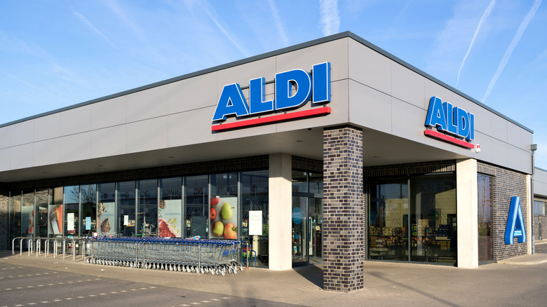 Aldi building with carts