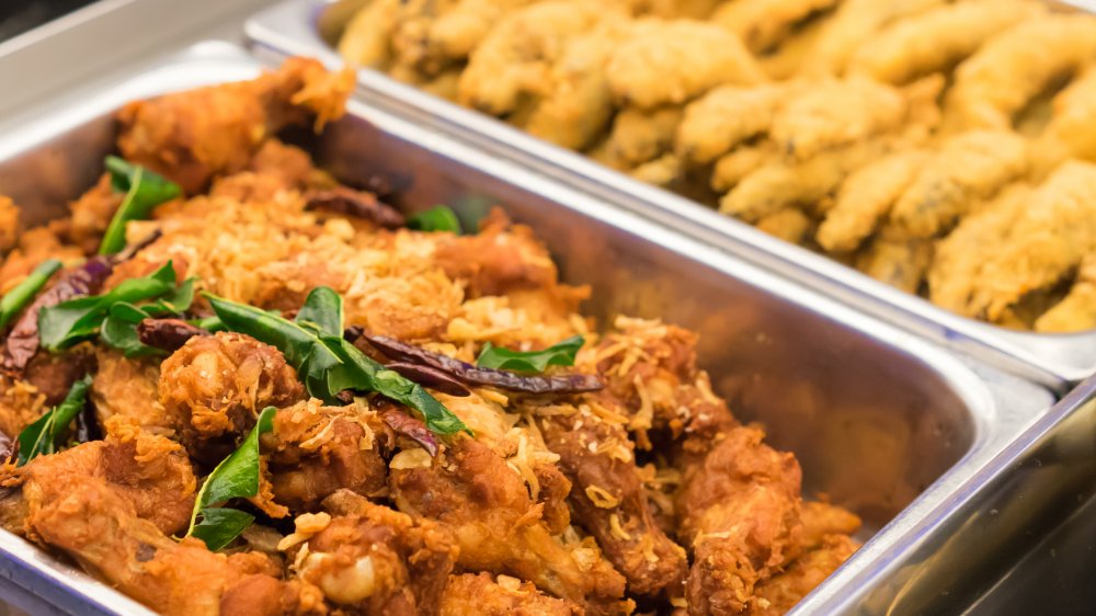 Why You Should Absolutely Never Touch The Fried Foods At The Buffet