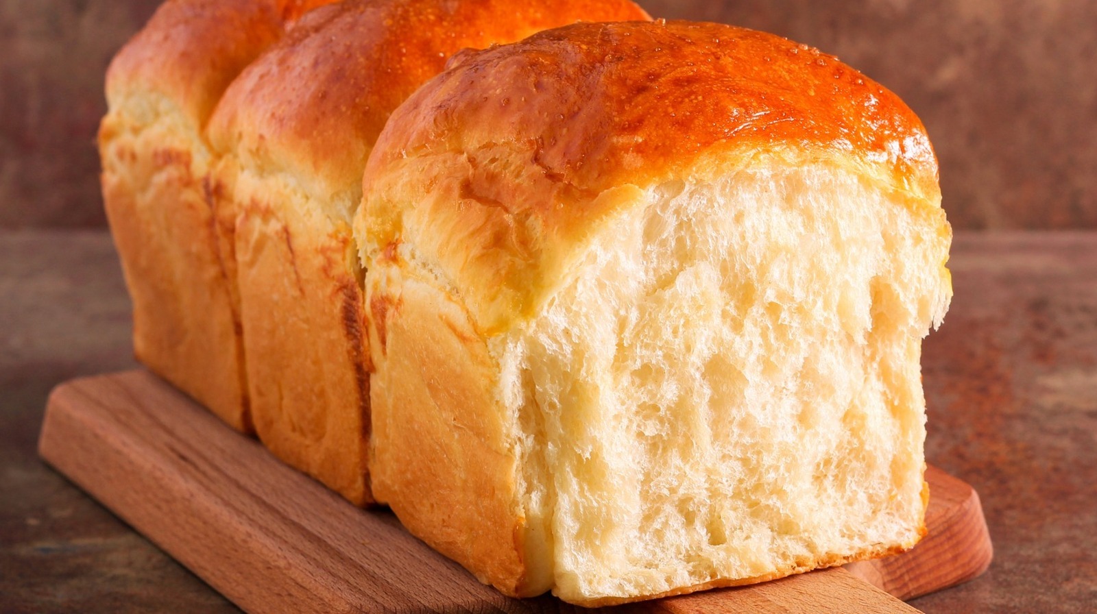 Why You Should Be Storing Your Fresh Bread In Paper, Not Plastic – Mashed